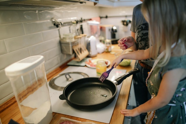 girl cooking